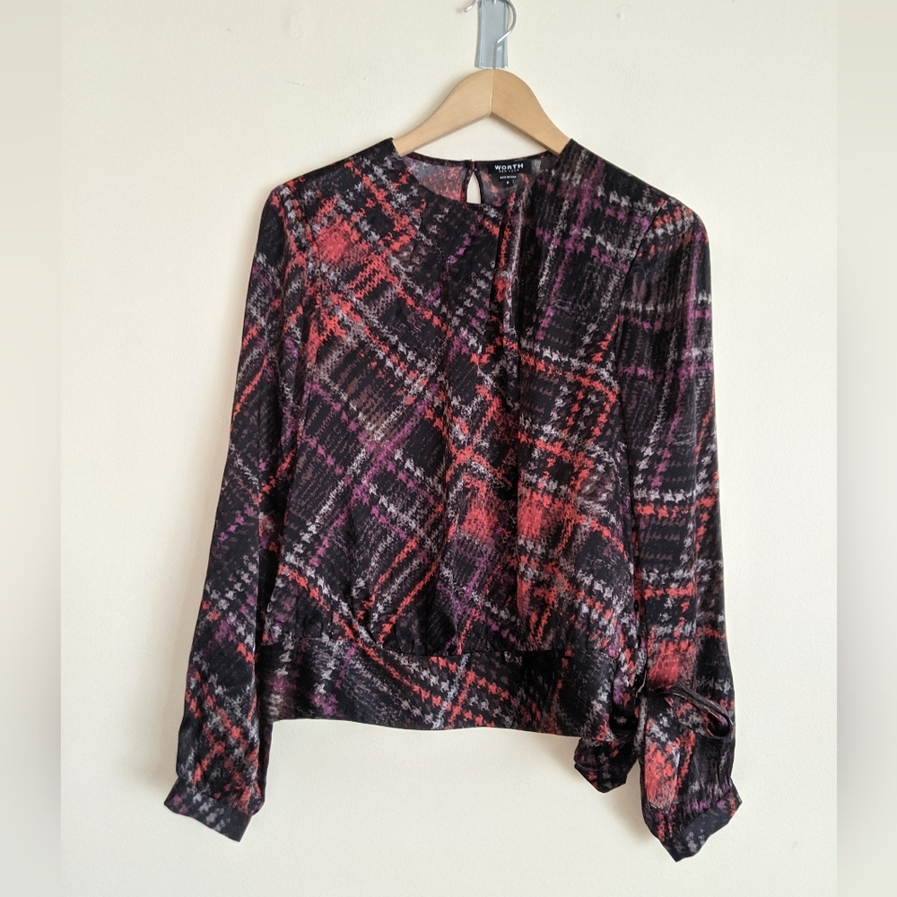 Worth New York 100% Silk Printed Blouse – Size 6 – Black/Red Abstract Plaid